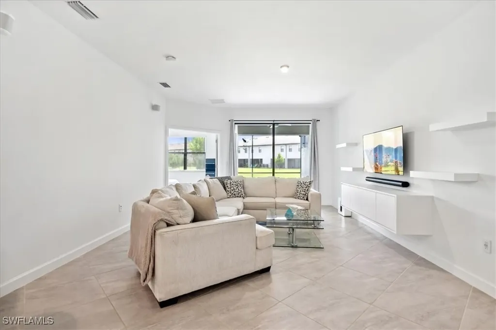 14071 Winding Cedar Way Fort Myers FL 33913