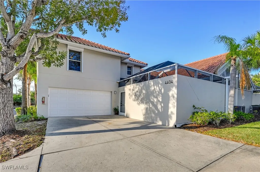 4404 Preserve Way Naples FL 34109