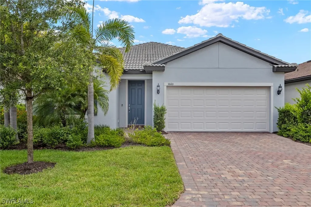 3660 E Hampton Circle Alva FL 33920