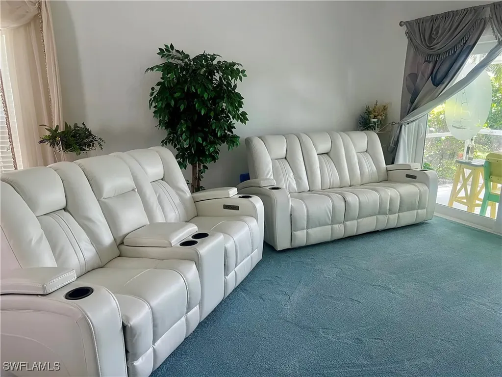 1020 Partridge Circle Naples FL 34104