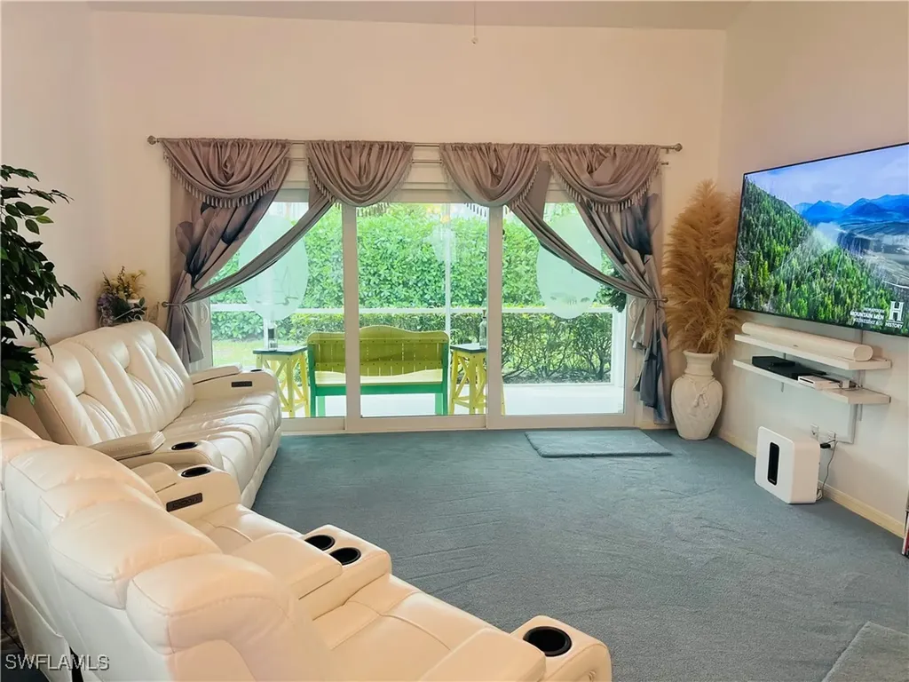 1020 Partridge Circle Naples FL 34104