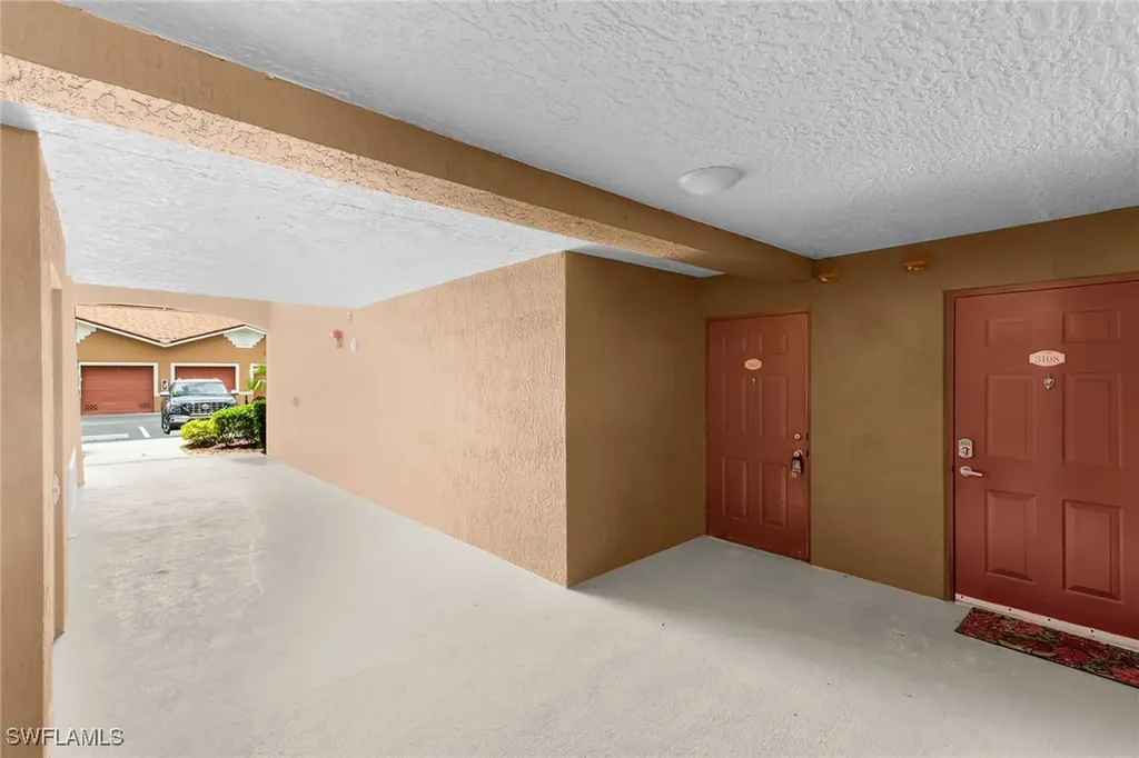 1835 Florida Club Circle Naples FL 34112