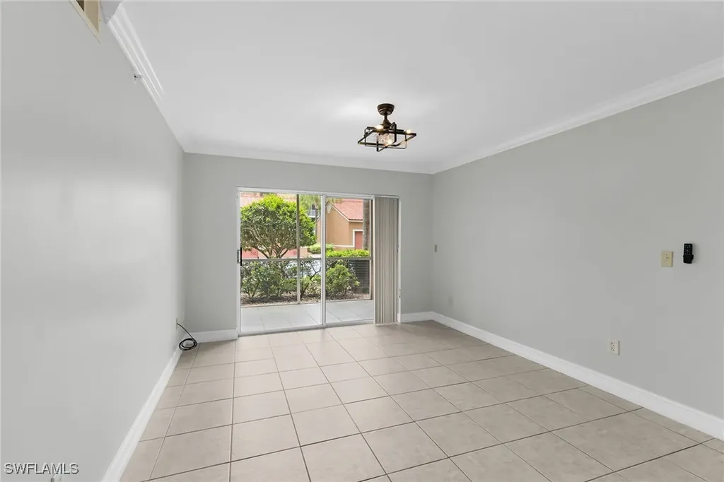 1835 Florida Club Circle Naples FL 34112