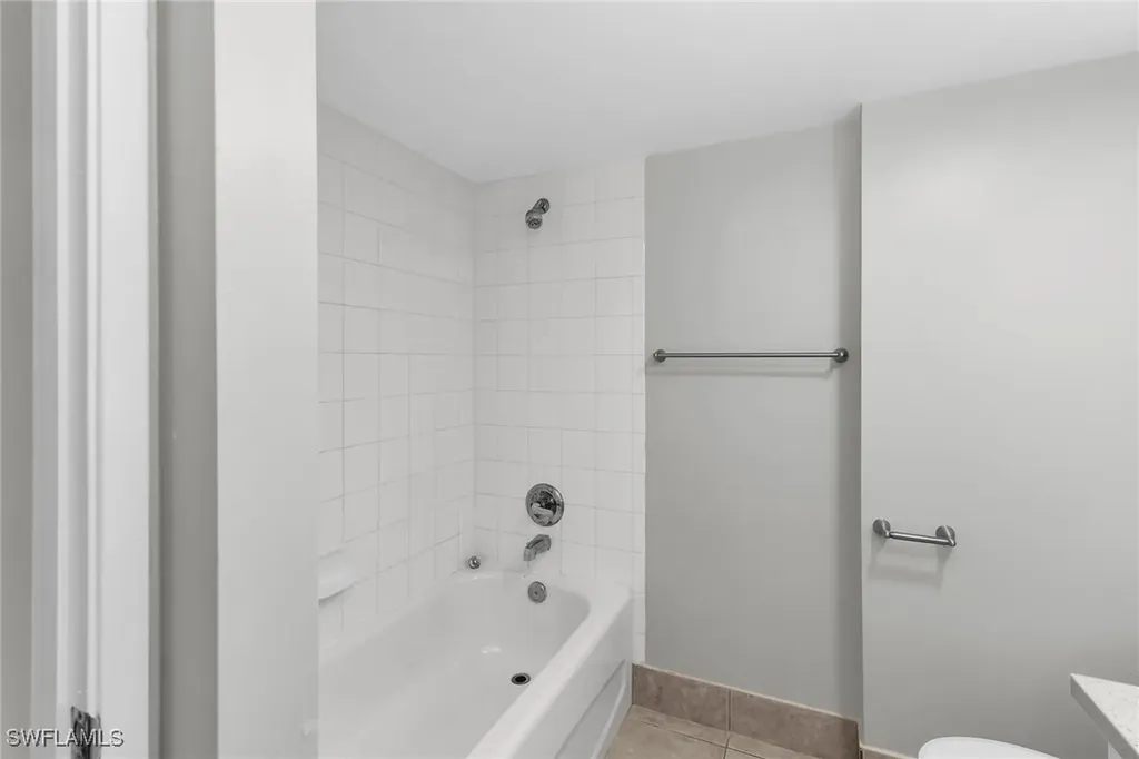 1835 Florida Club Circle Naples FL 34112