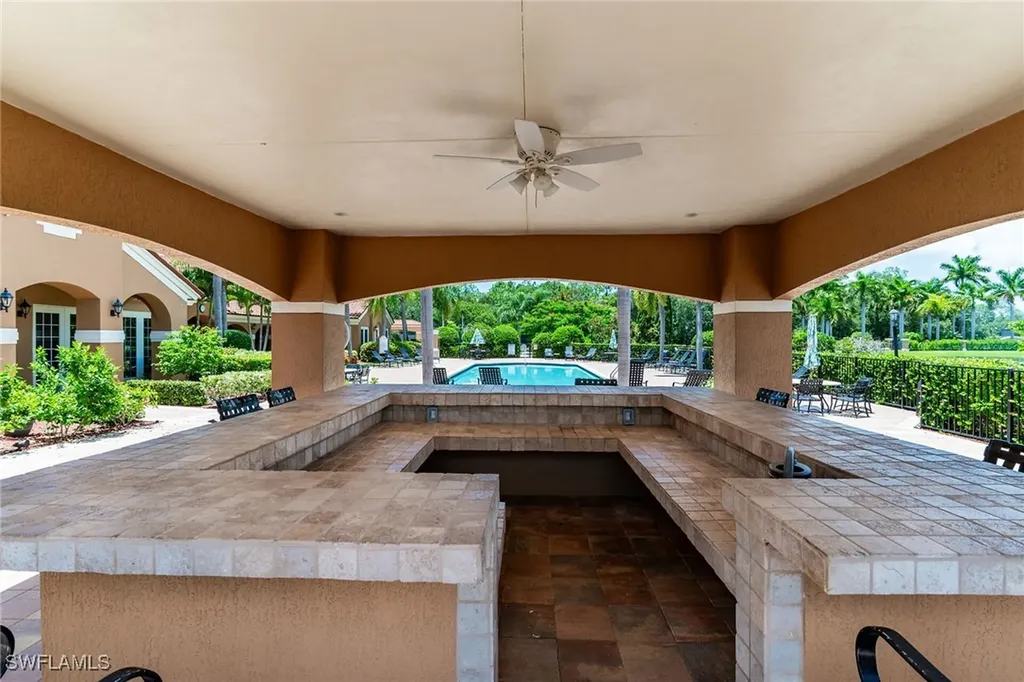 1835 Florida Club Circle Naples FL 34112