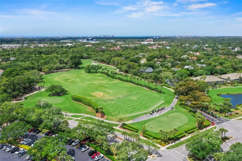 1920 Willow Bend Circle Naples FL 34109