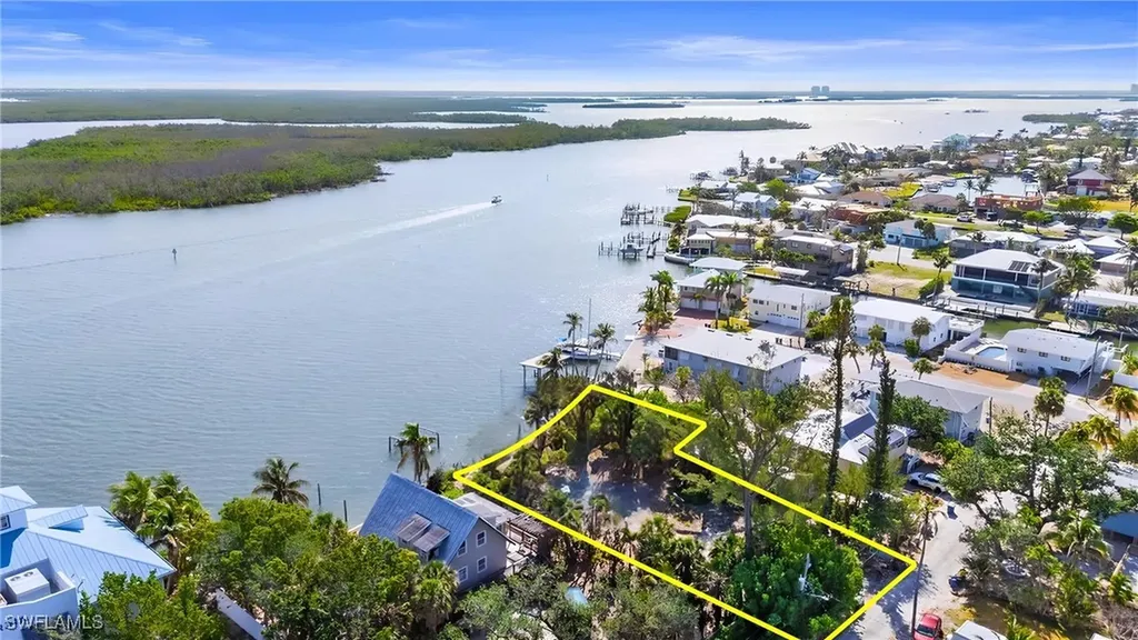 4851 Dolphin Lane Fort Myers Beach FL 33931