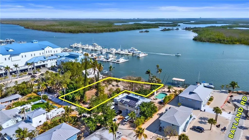 4851 Dolphin Lane Fort Myers Beach FL 33931