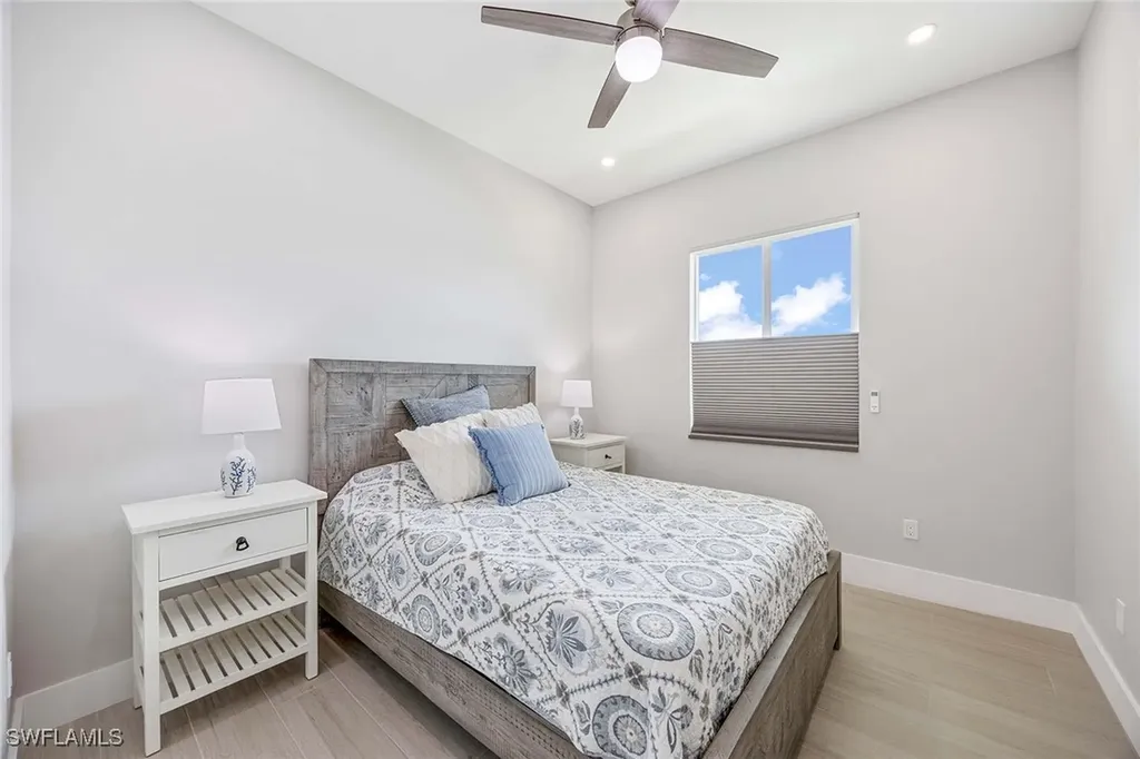 1395 Curlew Avenue Naples FL 34102