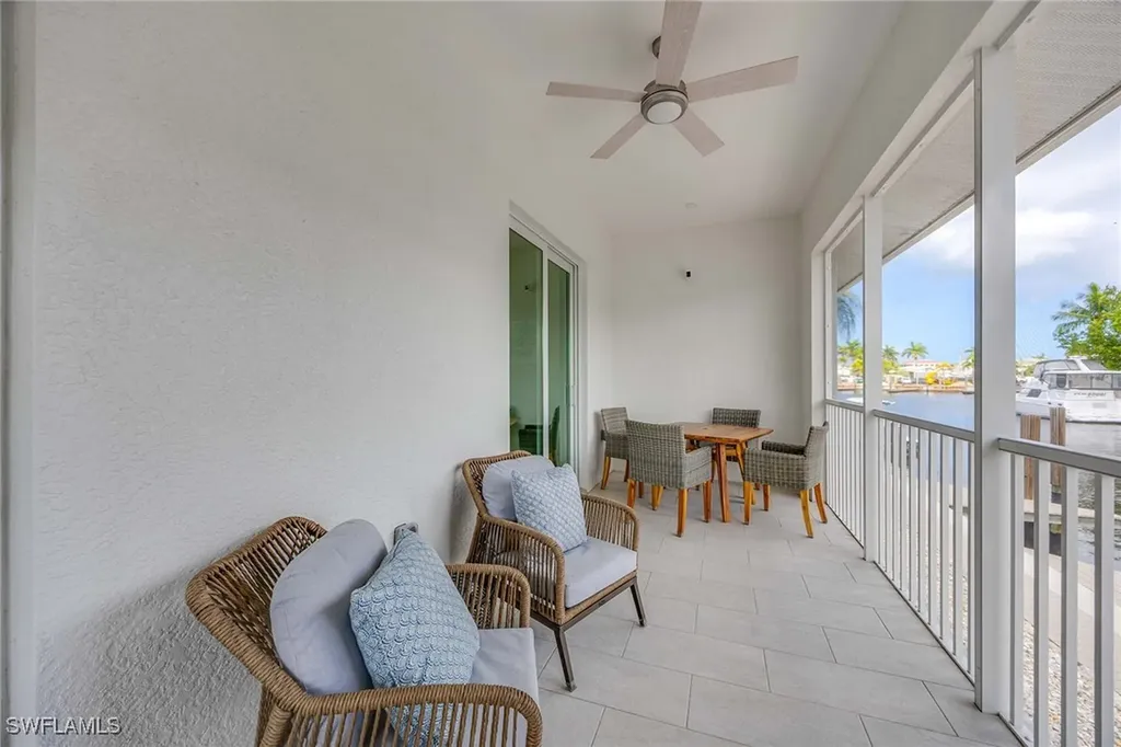 1395 Curlew Avenue Naples FL 34102