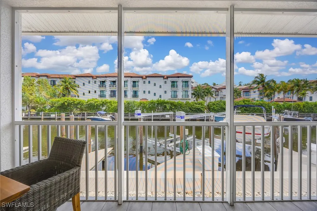 1395 Curlew Avenue Naples FL 34102