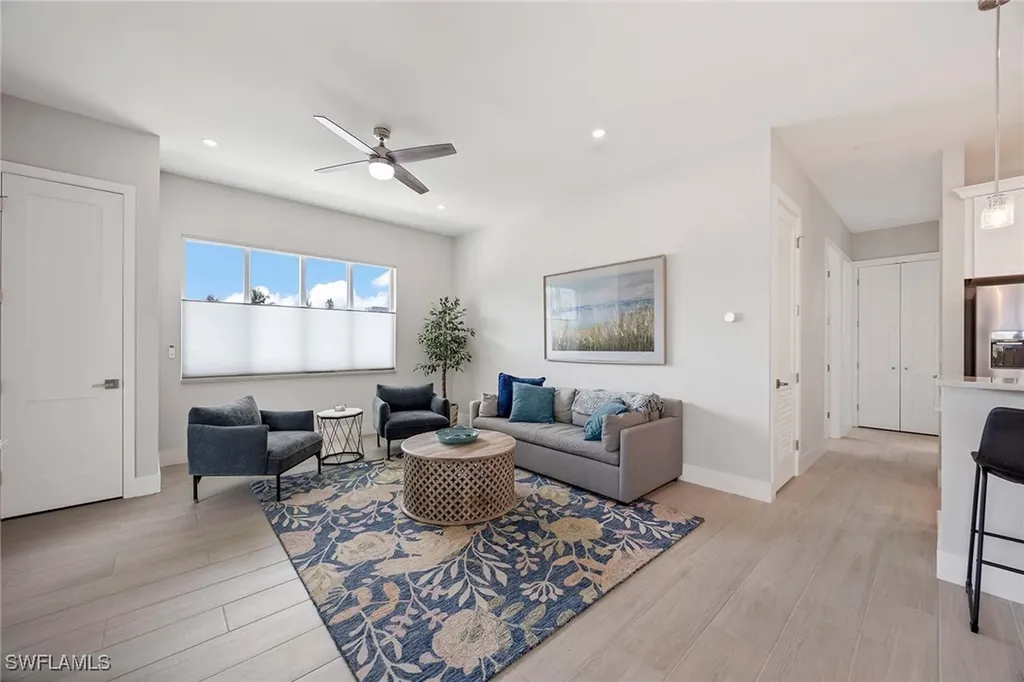 1395 Curlew Avenue Naples FL 34102