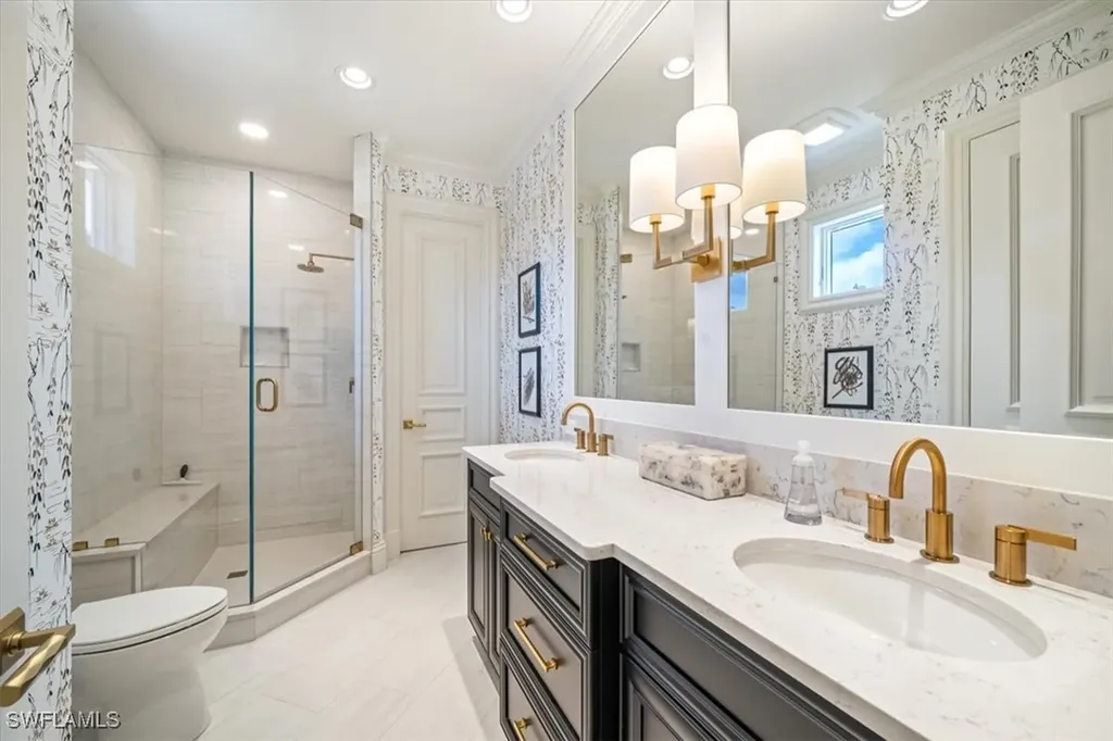 33 3rd Street S Naples FL 34102