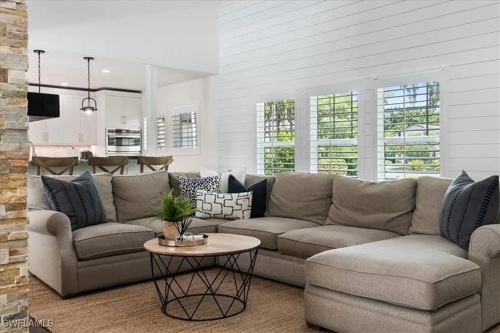 2761 Ardisia Lane Naples FL 34109