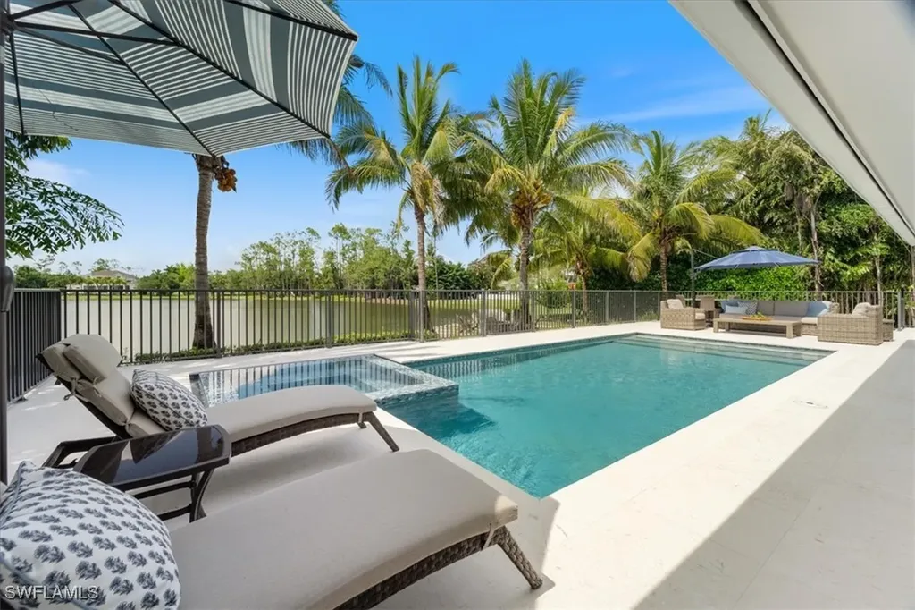 2761 Ardisia Lane Naples FL 34109