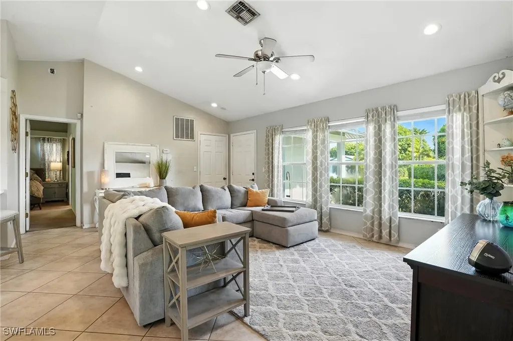 5242 17th Place SW Naples FL 34116