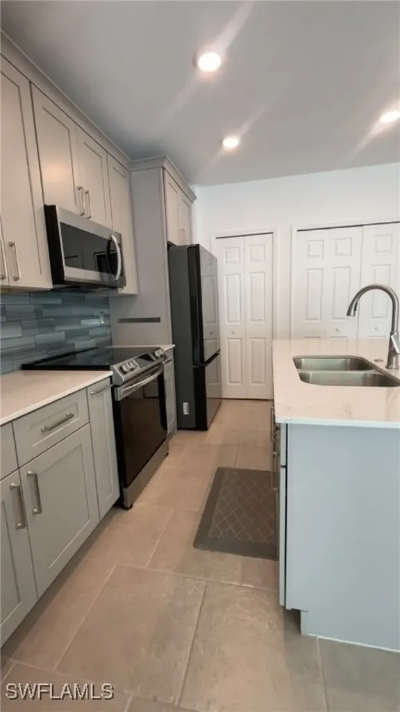 14195 Oviedo Place Fort Myers FL 33905