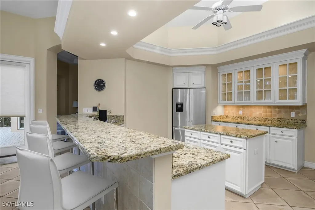 938 Spanish Moss Trail Naples FL 34108