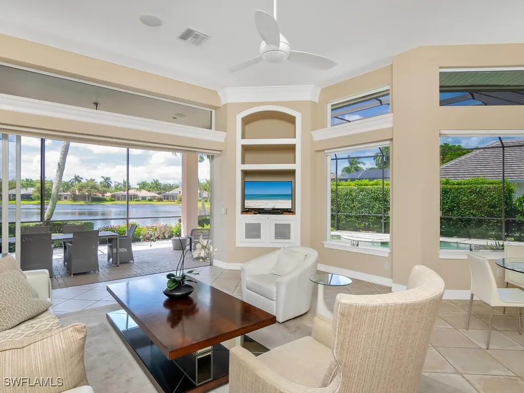 938 Spanish Moss Trail Naples FL 34108