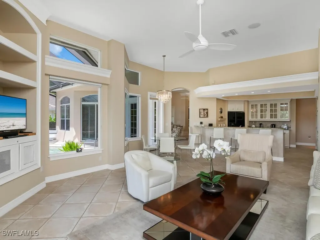 938 Spanish Moss Trail Naples FL 34108
