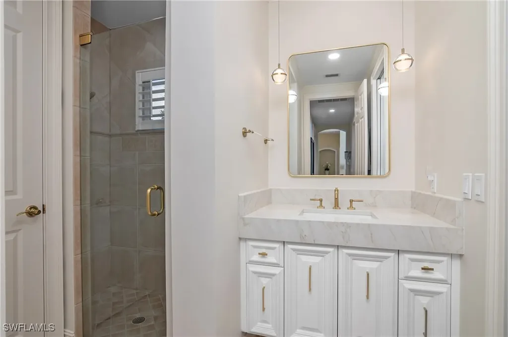 938 Spanish Moss Trail Naples FL 34108