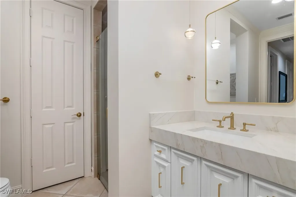 938 Spanish Moss Trail Naples FL 34108