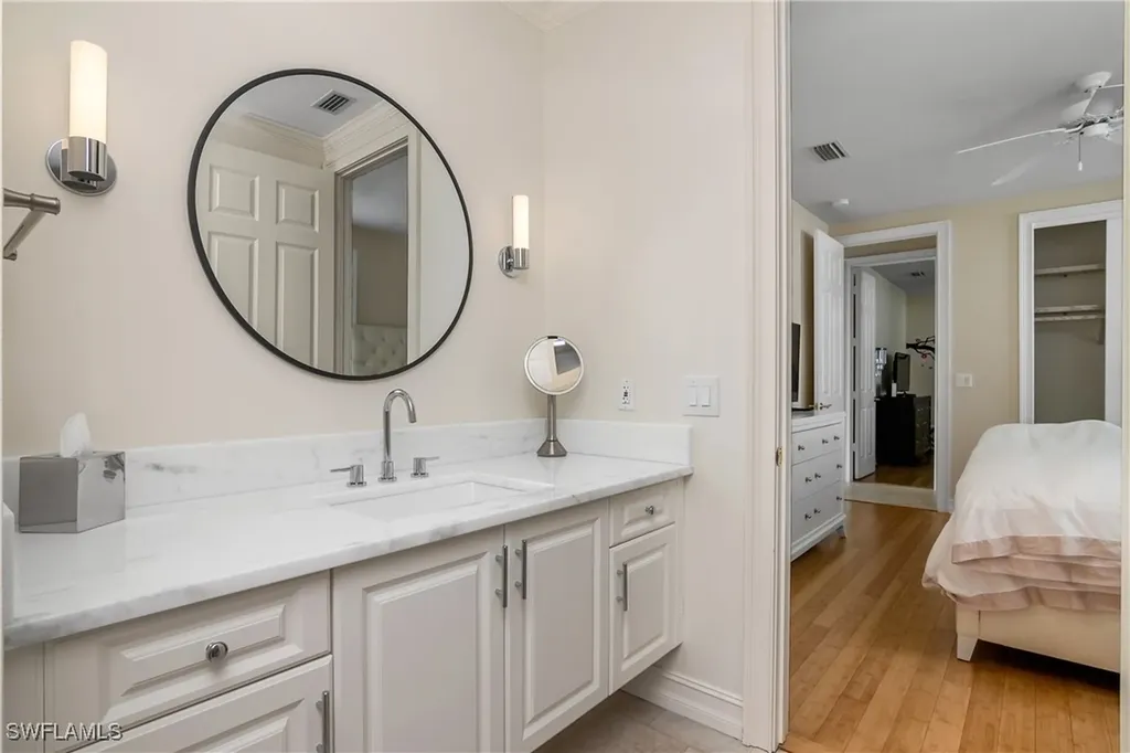 938 Spanish Moss Trail Naples FL 34108
