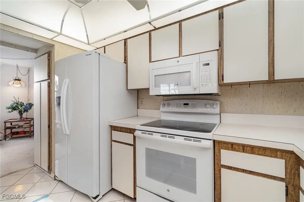 3490 N Key Drive North Fort Myers FL 33903