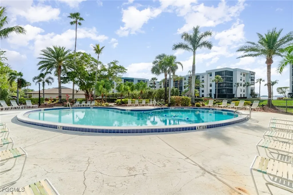 3490 N Key Drive North Fort Myers FL 33903