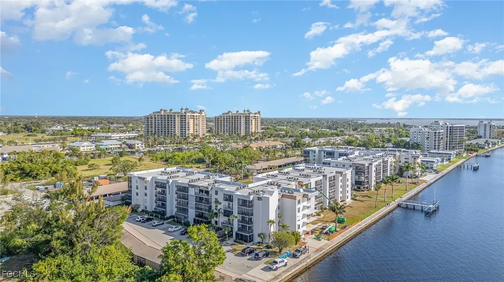 3490 N Key Drive North Fort Myers FL 33903