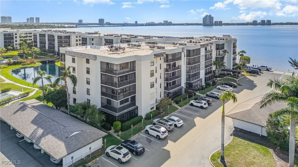 3490 N Key Drive North Fort Myers FL 33903