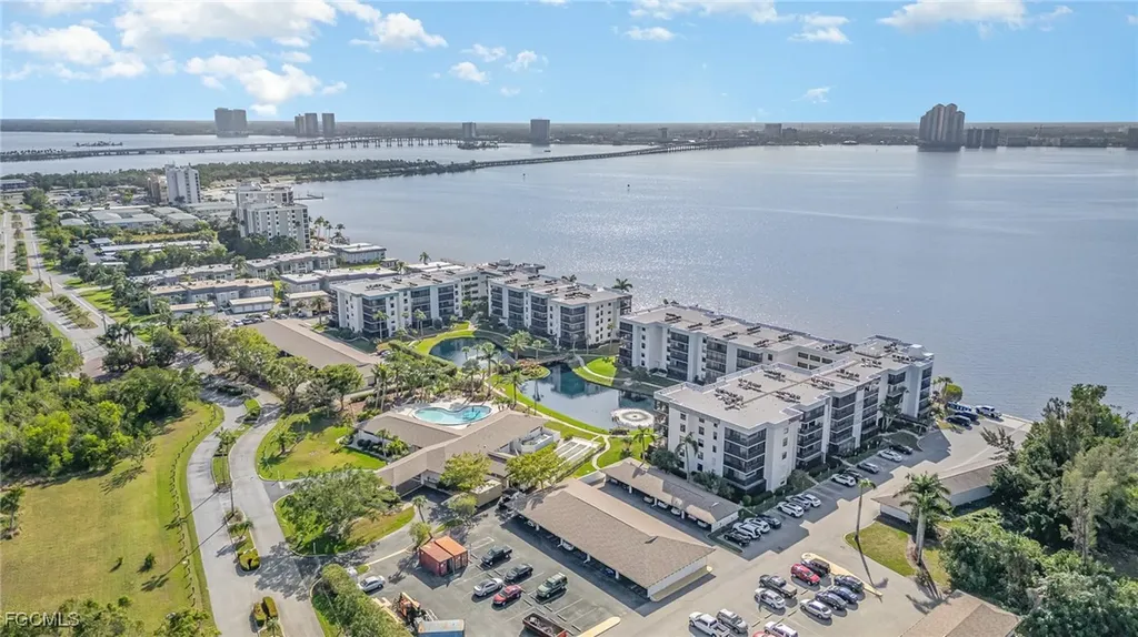 3490 N Key Drive North Fort Myers FL 33903