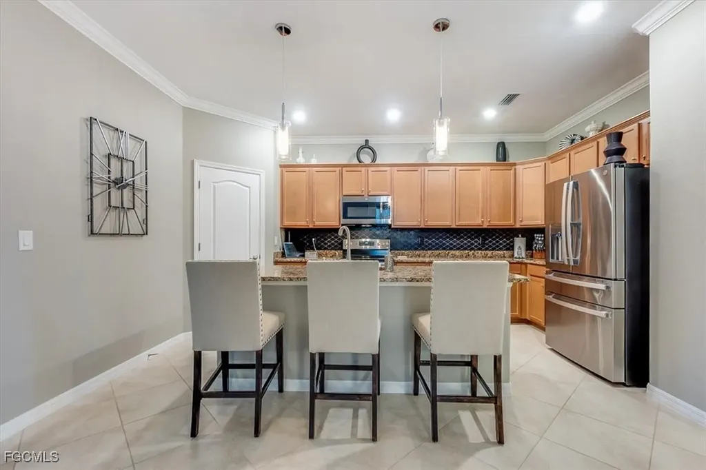 2549 Caslotti Way Cape Coral FL 33909
