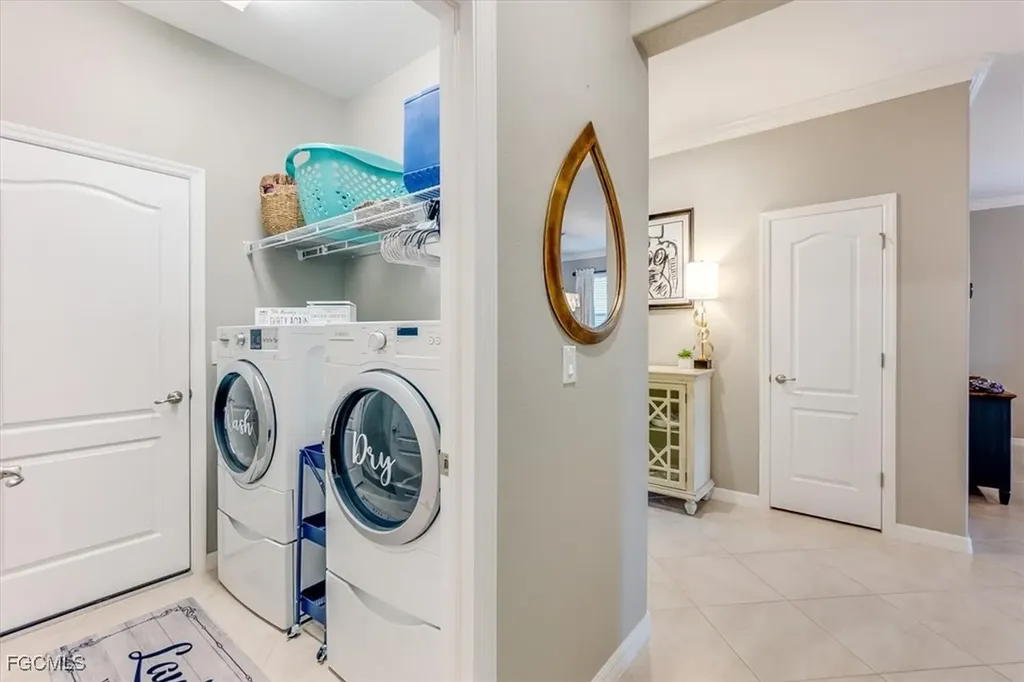 2549 Caslotti Way Cape Coral FL 33909