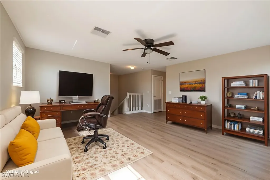 2470 Heydon Circle E Naples FL 34120