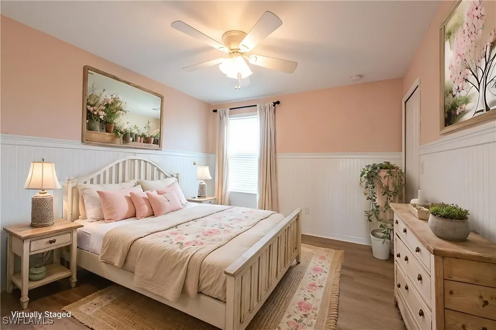 2470 Heydon Circle E Naples FL 34120