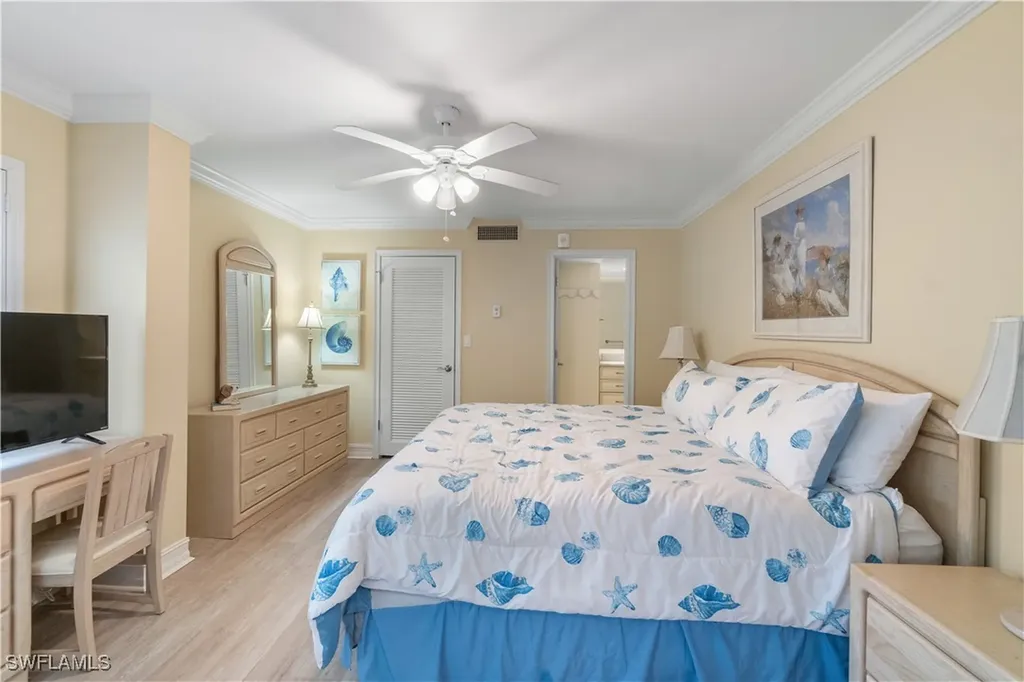 3443 Gulf Shore Boulevard N Naples FL 34103