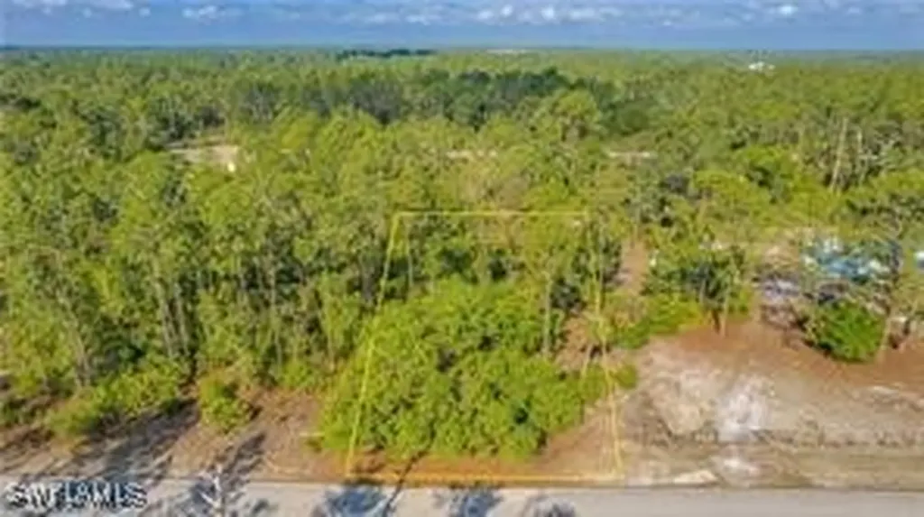 2109 Irving Avenue Alva FL 33920