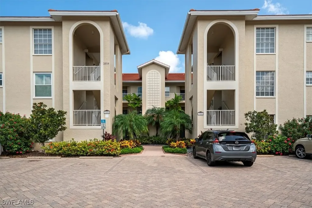 3554 Haldeman Creek Drive Naples FL 34112