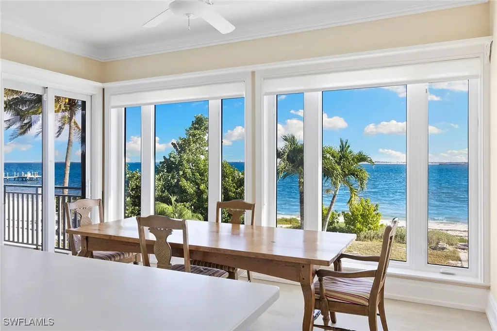 1069 Bird Lane Sanibel FL 33957