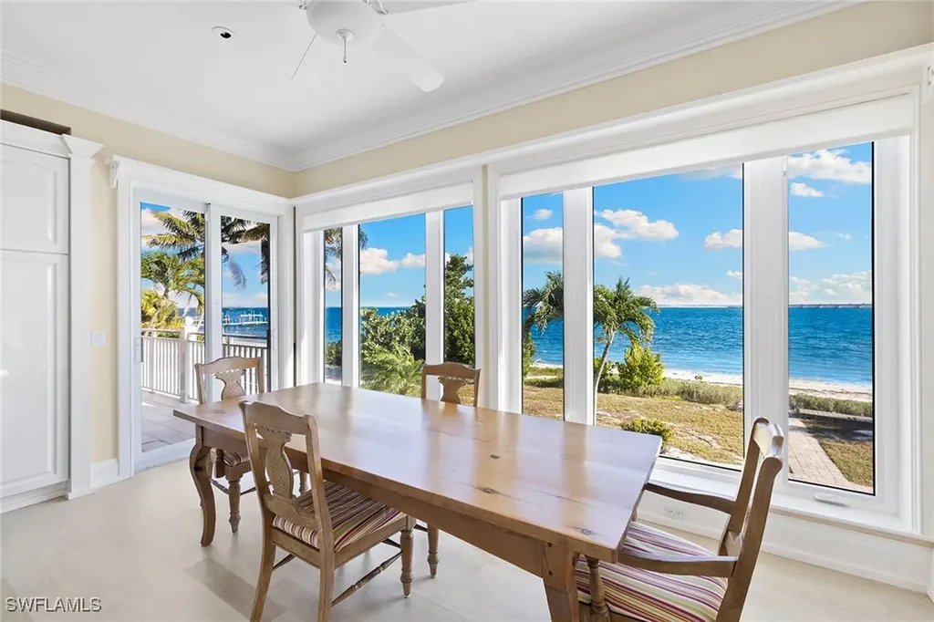 1069 Bird Lane Sanibel FL 33957