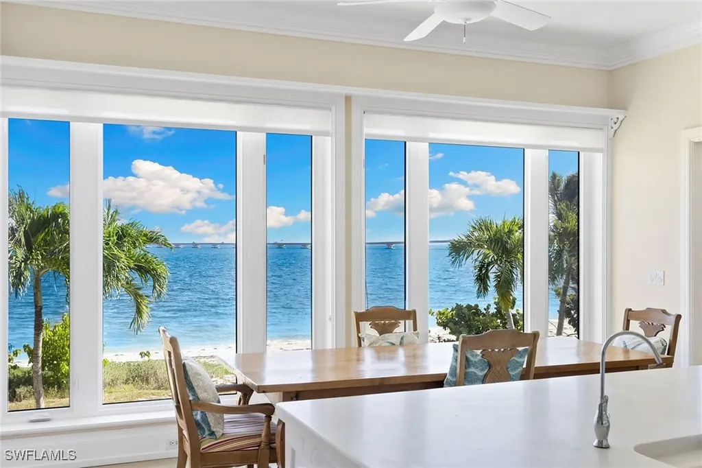 1069 Bird Lane Sanibel FL 33957