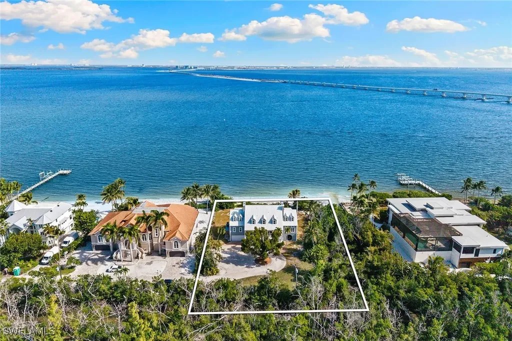 1069 Bird Lane Sanibel FL 33957