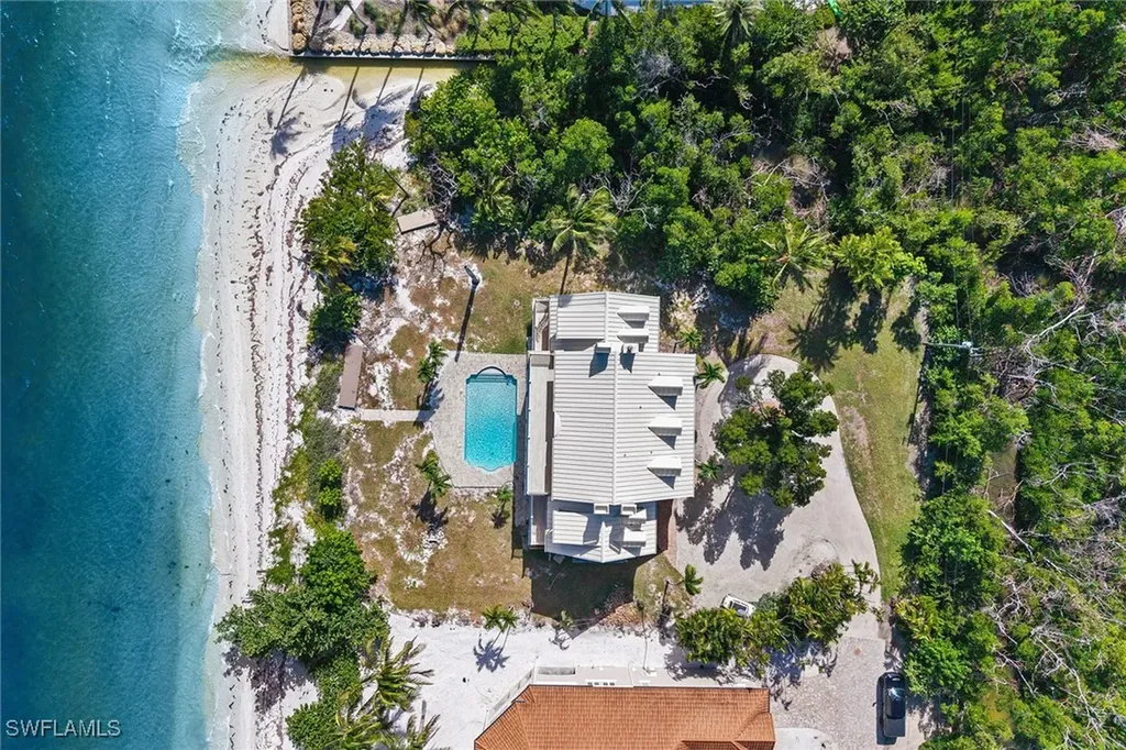 1069 Bird Lane Sanibel FL 33957