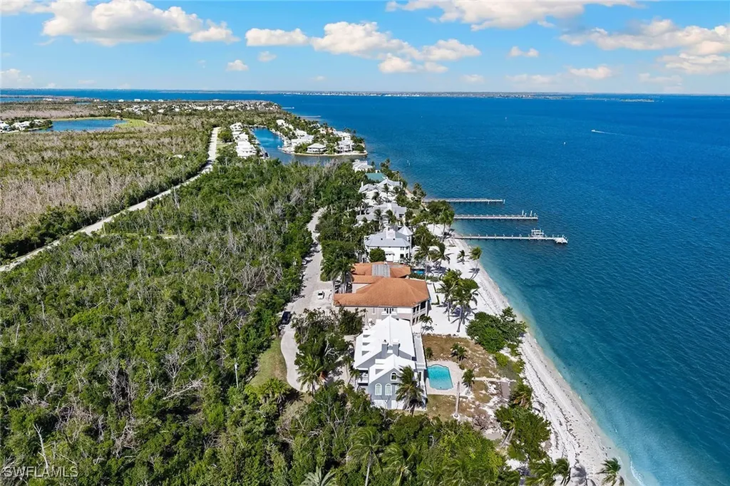 1069 Bird Lane Sanibel FL 33957