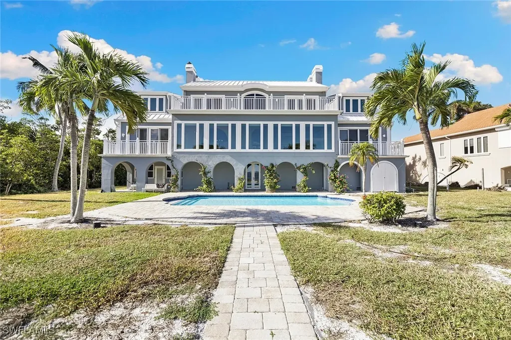 1069 Bird Lane Sanibel FL 33957