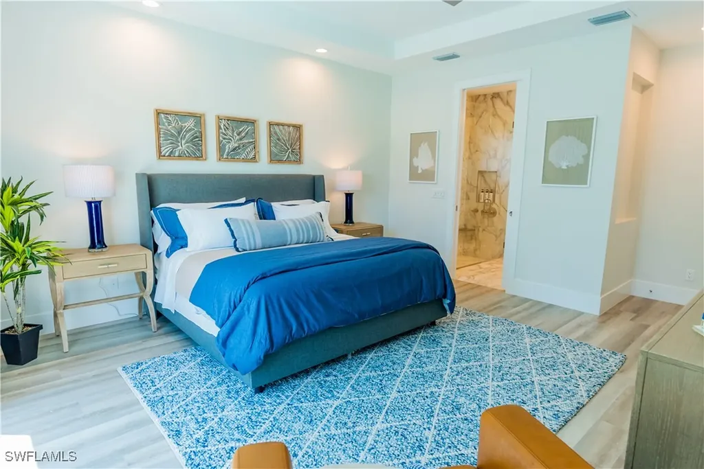 548 101st Avenue Naples FL 34108