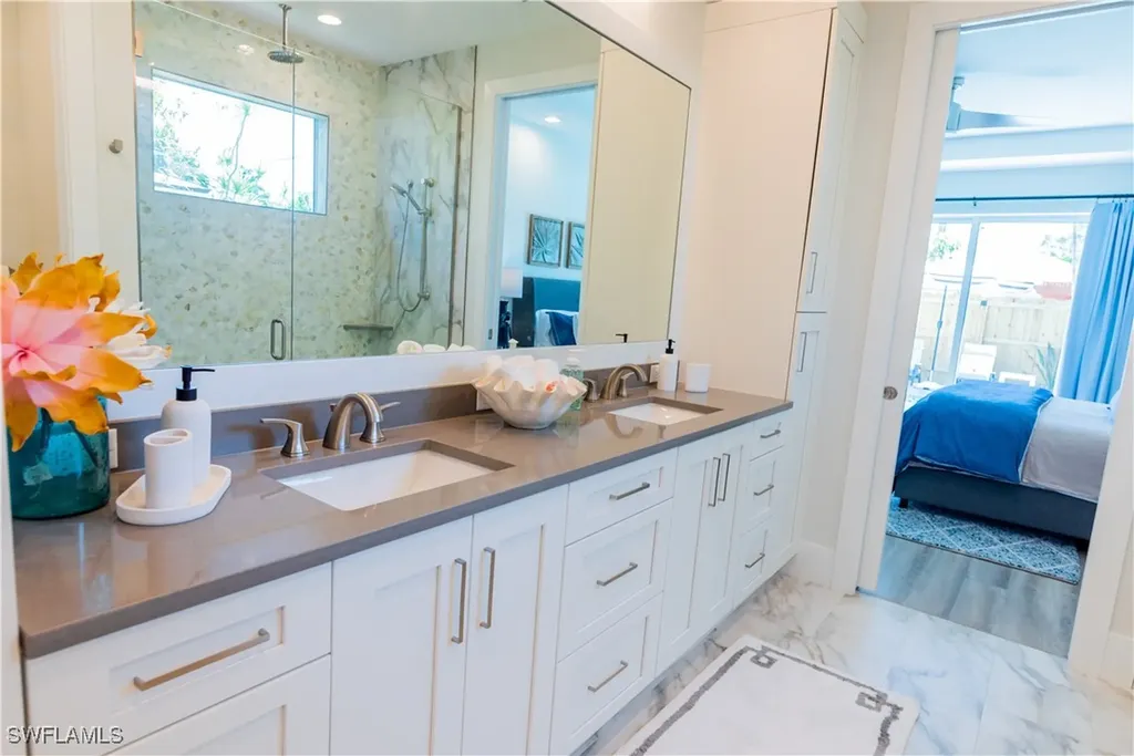 548 101st Avenue Naples FL 34108