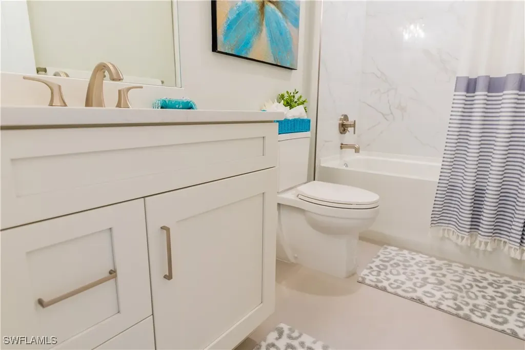 548 101st Avenue Naples FL 34108