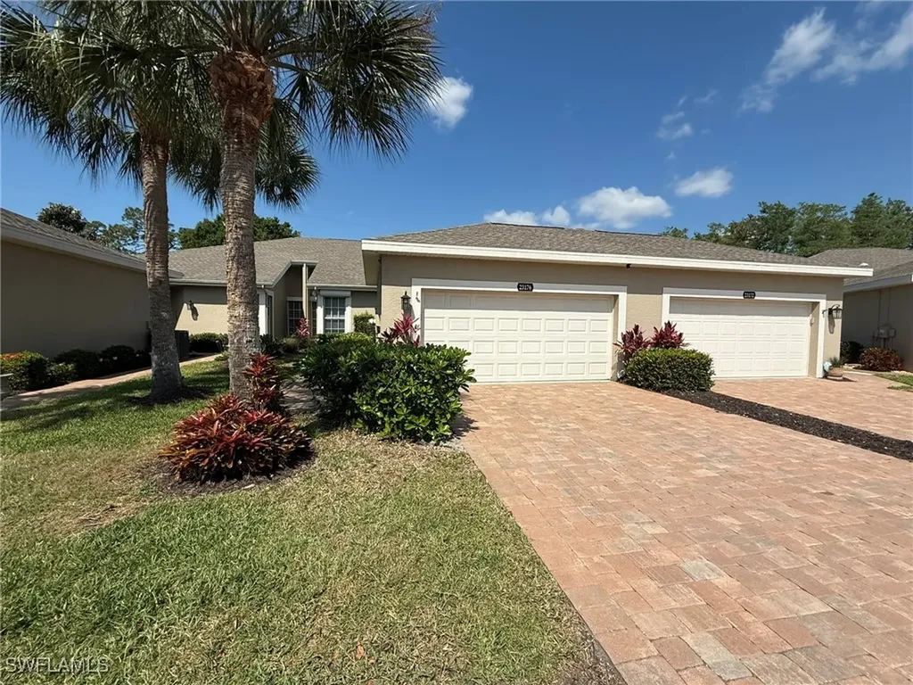 23176 Grassy Pine Drive Estero FL 33928